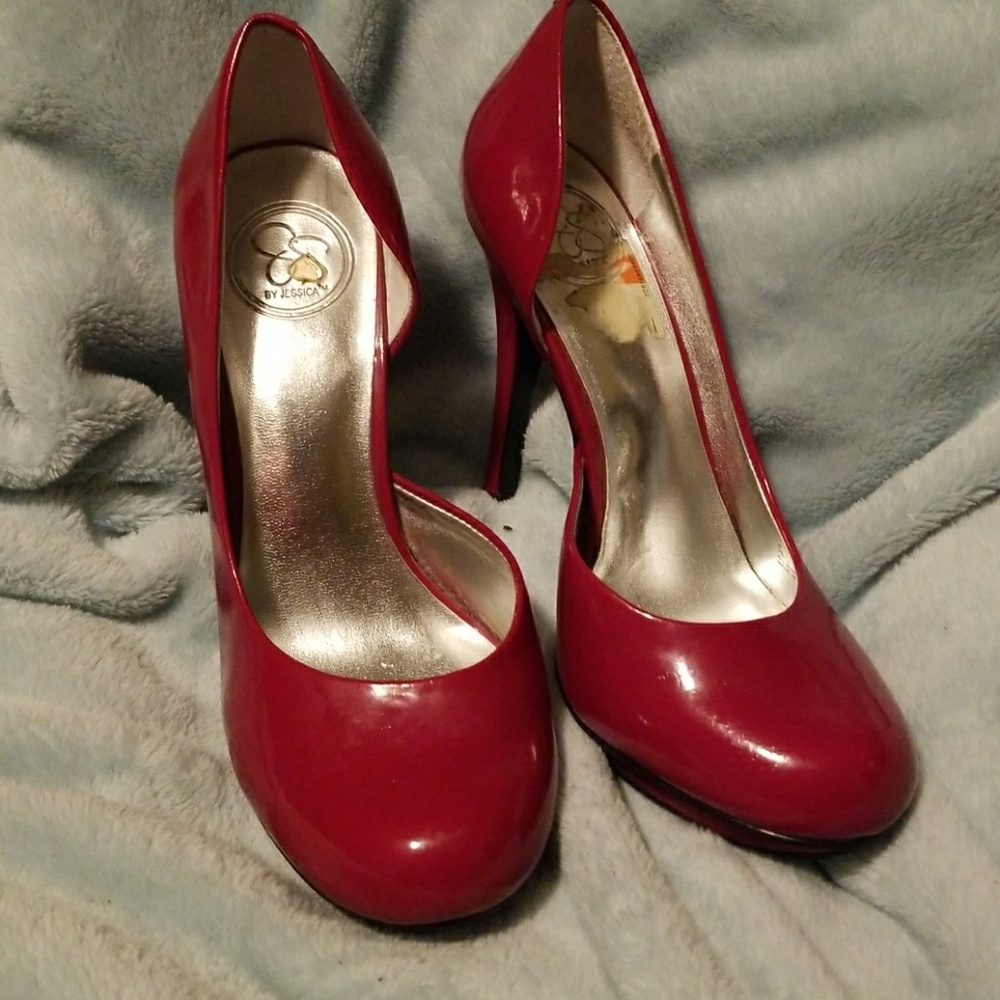 Red shoes!!